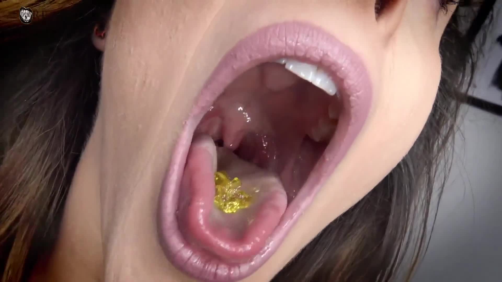 Goddess Sunshine Tampa gummy vore - XVore Giantess Porn